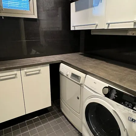 2 Minutes From Kamppi Center, Sauna And Balcony * Helsinki