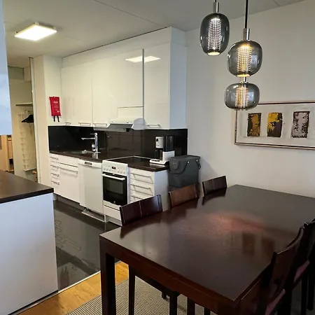 아파트 2 Minutes From Kamppi Center, Sauna And Balcony